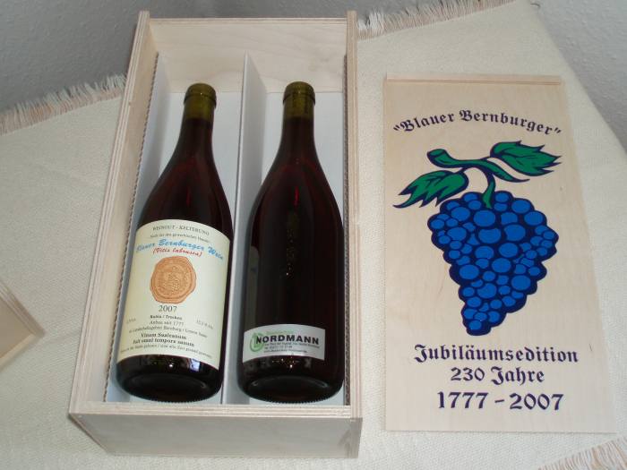 Blauer Bernburger Wein Jahrgang 2007